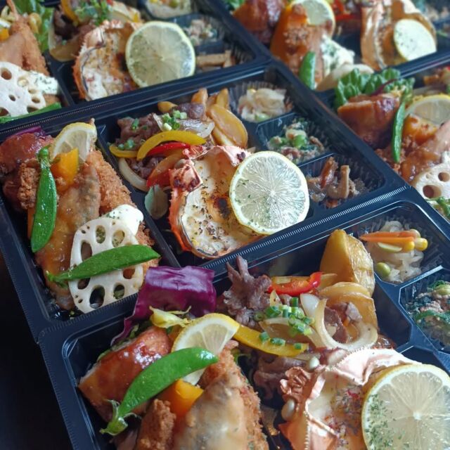 こんにちはWIZ365です。

お一人様おつまみセット。
2名様〜2000円〜要予約です。

個数が多い場合も、対応できますので、お気軽にお問い合わせください。

熊本市中央区上水前寺1丁目6-36九州電力熊本支店1階☎︎096-200-9354

営業時間：11:00~19:00 (土・日・祝　17:00cIose)
ランチ：11:30~15:00 (L.O.14:30)
カフェ：1400~17:00 (L.O.16:00)
テイクアウト：11:00~19:00 (L.O.18:30)
定休日：水曜日

#WIZ365
#健軍ベーカリー
#ランチ#お弁当
#お惣菜カレー
オードブル
スイーツや
プリン
テイクアウト
配達
フルーツバター
熊本上水前寺