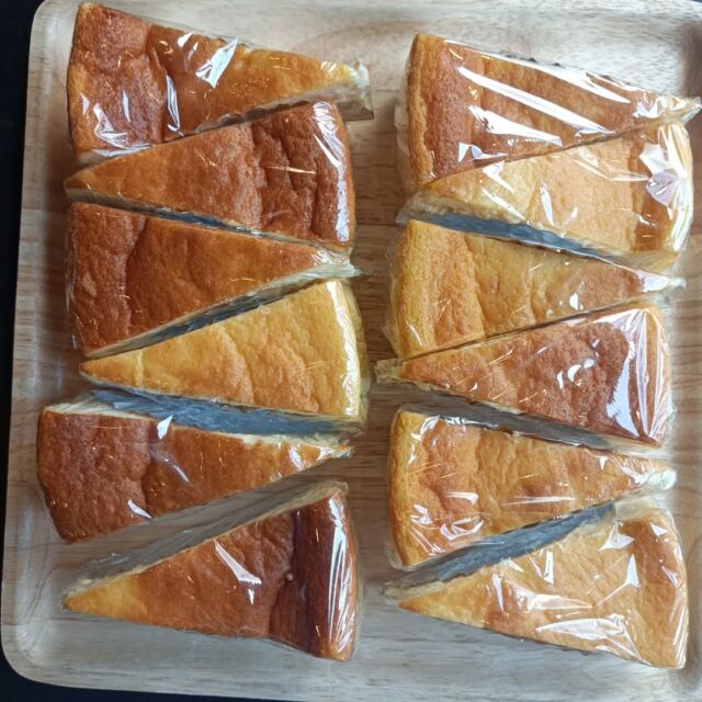 こんにちはWIZ365です。

ホワイトショコラのチーズケーキ。

熊本市中央区上水前寺1丁目6-36九州電力熊本支店1階☎︎096-200-9354

営業時間：11:00~18:00 (o.s17:00)
(土・日・祝　17:00cIose)
ランチ：11:30~15:00 (L.O.14:00)
カフェ：14:00~17:00 (L.O.16:00)
テイクアウト：11:00~18:00 (L.O.17:00)
定休日：水曜日

#ランチ
#お弁当・お惣菜
#テイクアウト
#オードブル